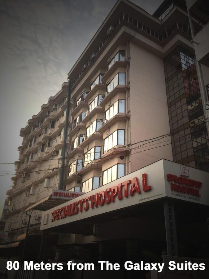 The Galaxy Suites Kochi Bagian luar foto